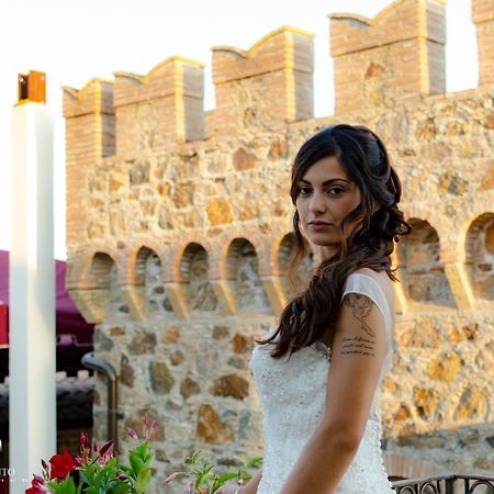 Le Due Torri Bed & Breakfast Filadelfia Dış mekan fotoğraf