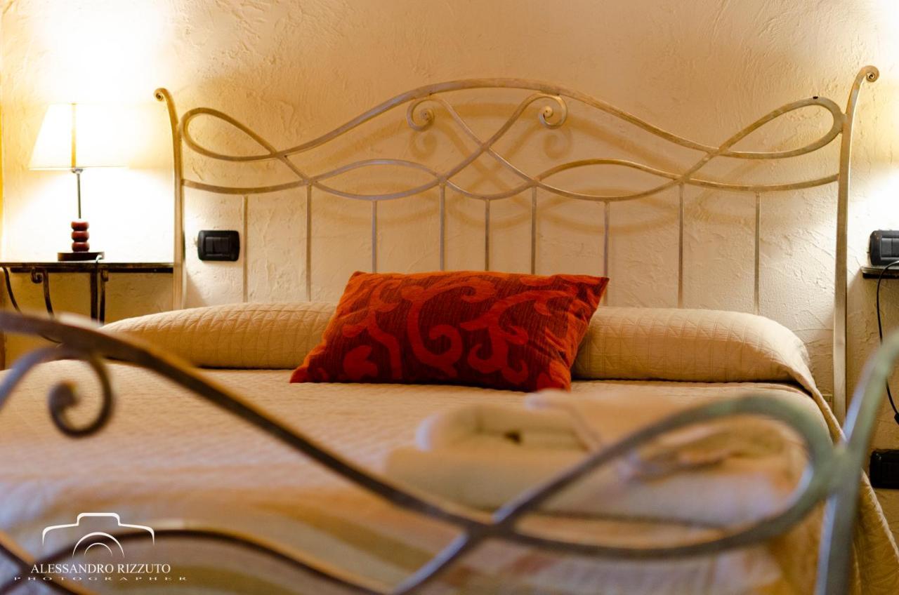 Le Due Torri Bed & Breakfast Filadelfia Dış mekan fotoğraf