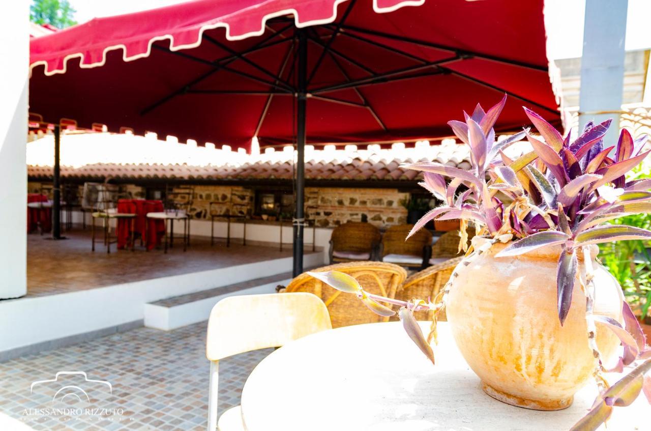 Le Due Torri Bed & Breakfast Filadelfia Dış mekan fotoğraf