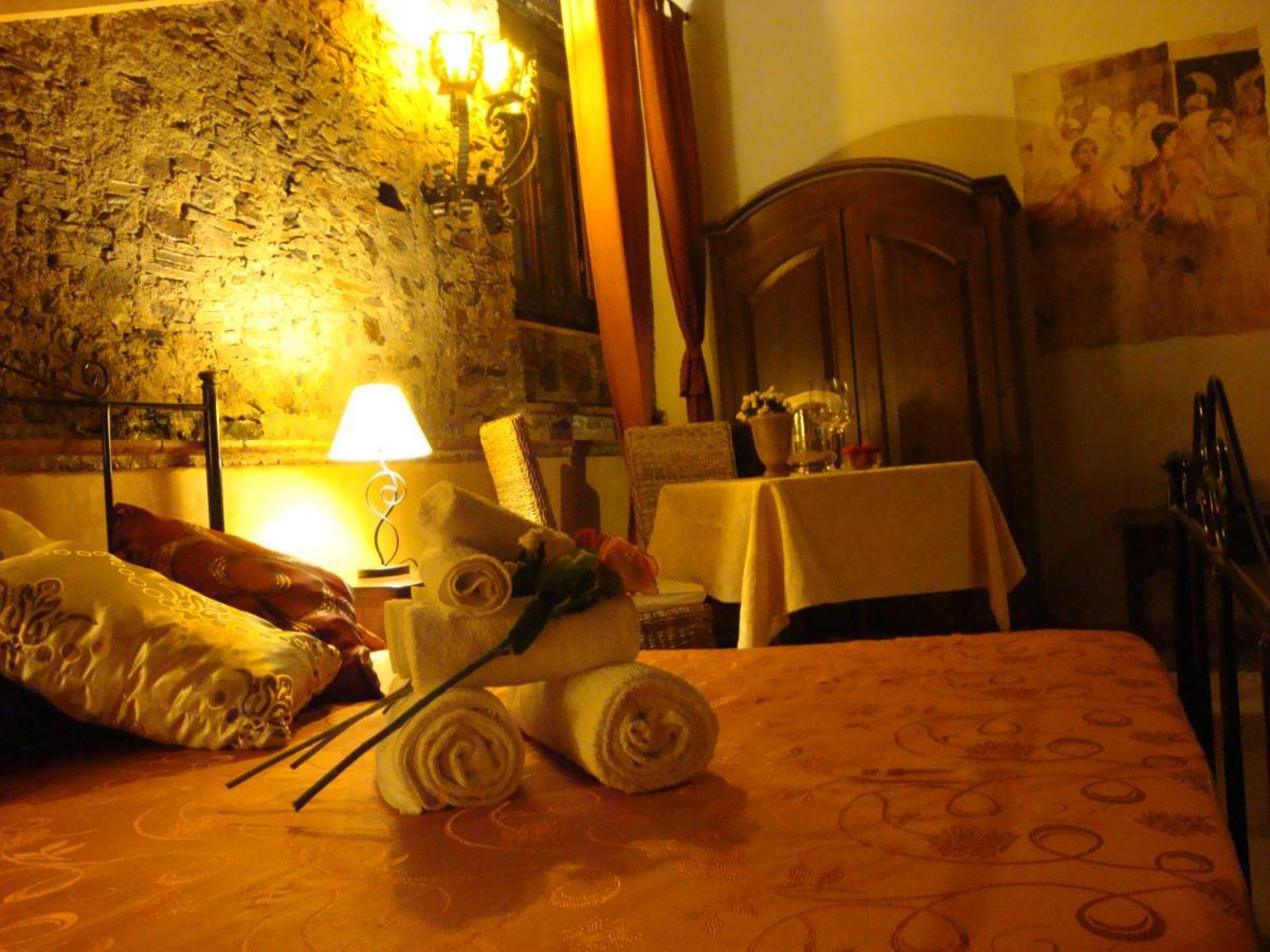 Le Due Torri Bed & Breakfast Filadelfia Dış mekan fotoğraf