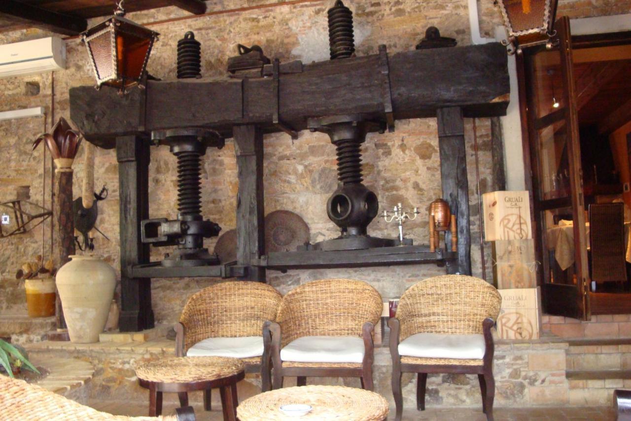 Le Due Torri Bed & Breakfast Filadelfia Dış mekan fotoğraf